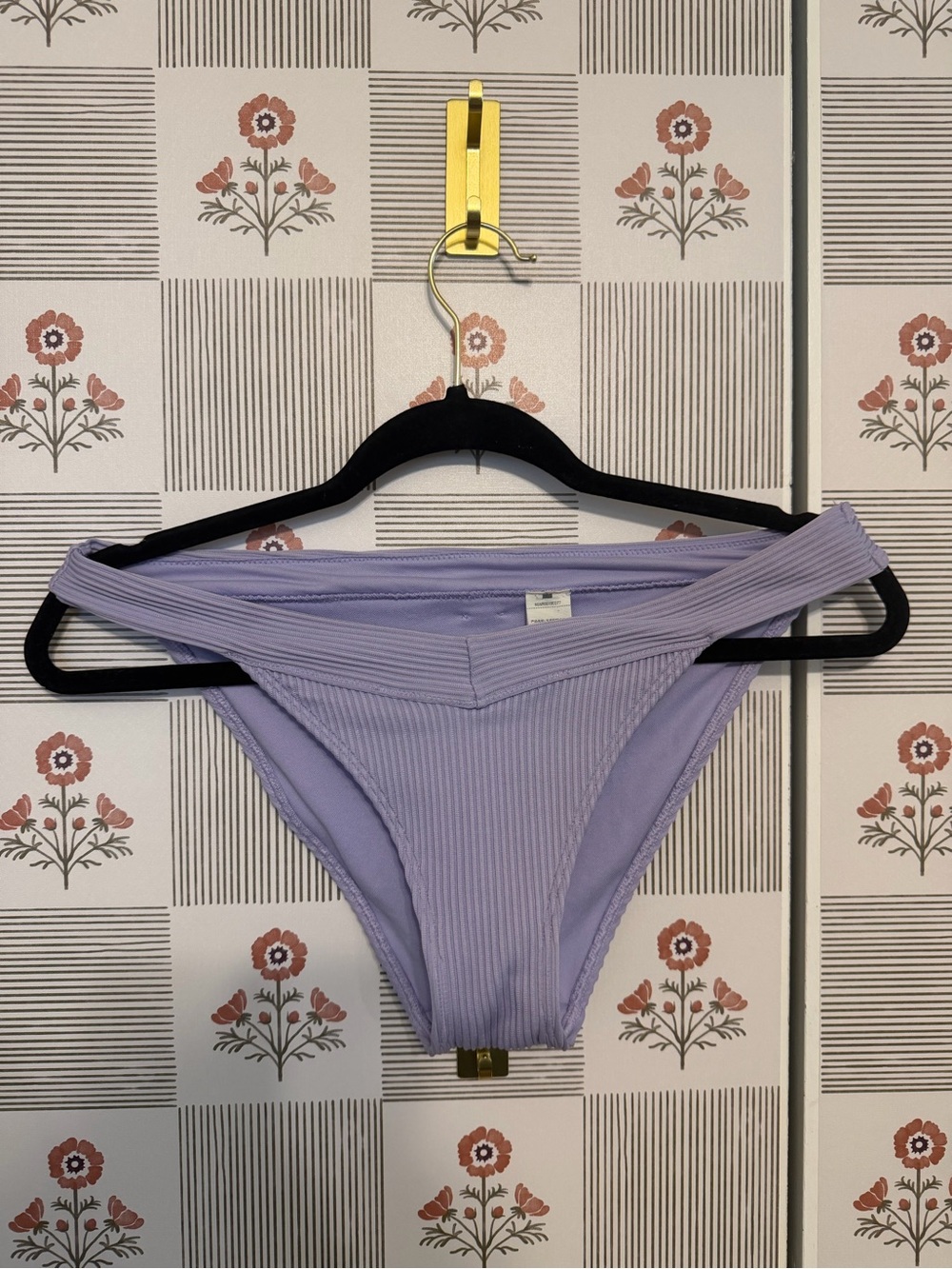 Hollister Lilac Ribbed V front Bikini Bottoms size M